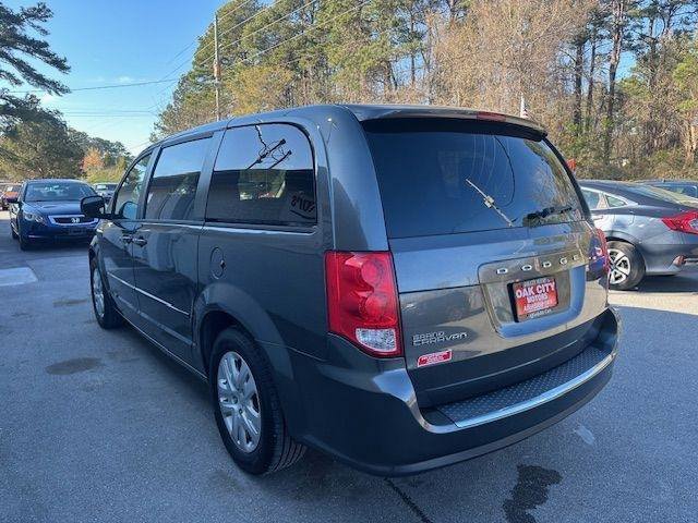 Used 2016 Dodge Grand Caravan SE w/ Quick Order Package 29E SE FWD image 7