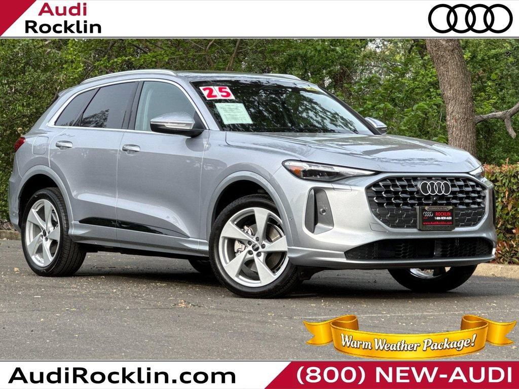 Used 2025 Audi Q5 Premium w/ Premium Plus AWD/4WD image 1