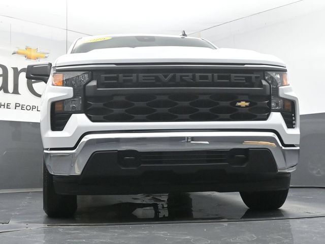 Used 2025 Chevrolet Silverado 1500 W/T RWD image 3