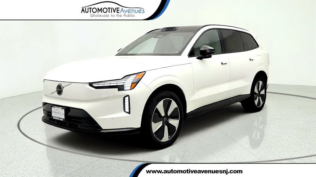 Used 2025 Volvo EX90 Plus AWD/4WD image 1