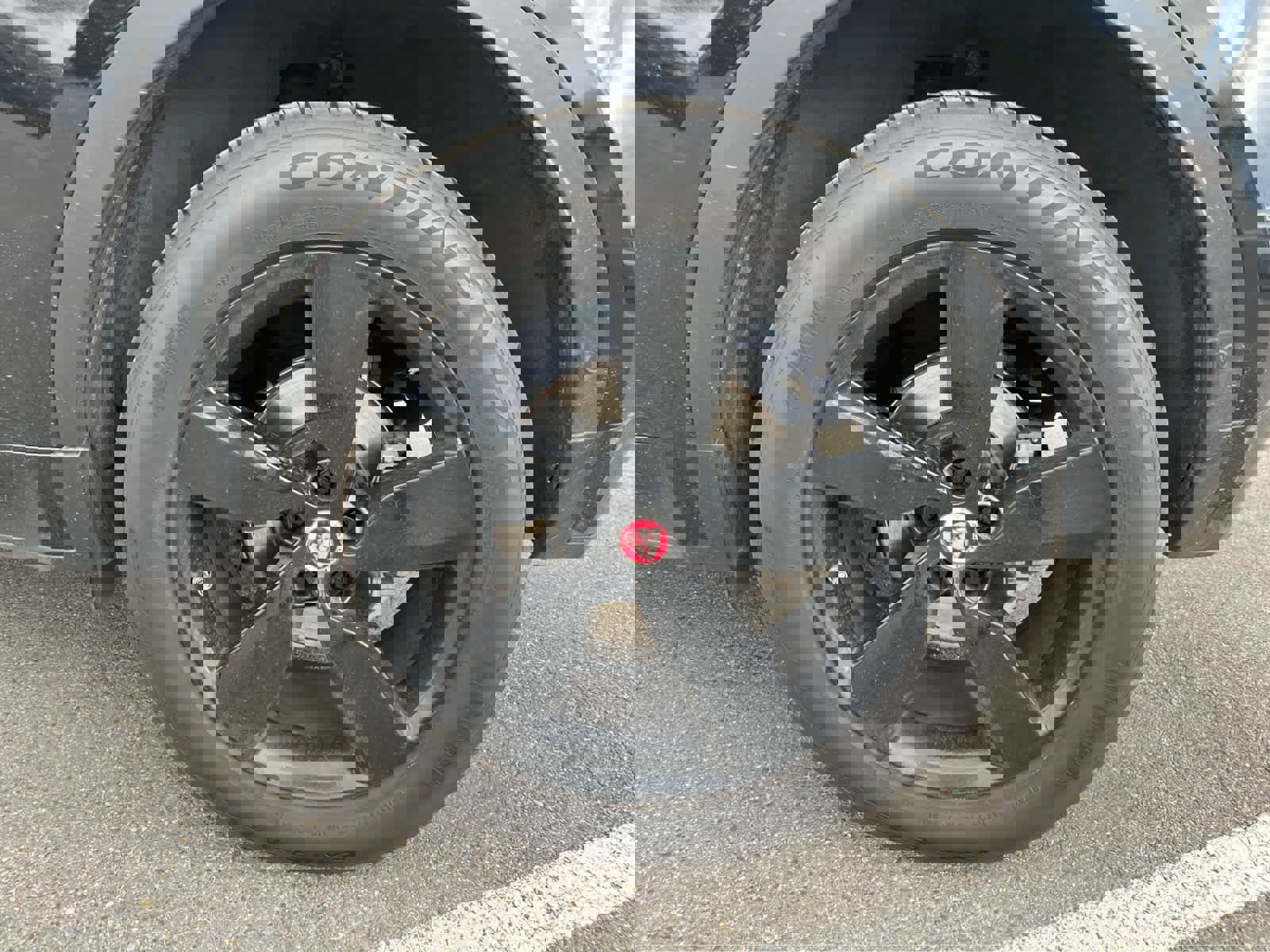 Used 2019 Jaguar E-PACE R-Dynamic SE image 14