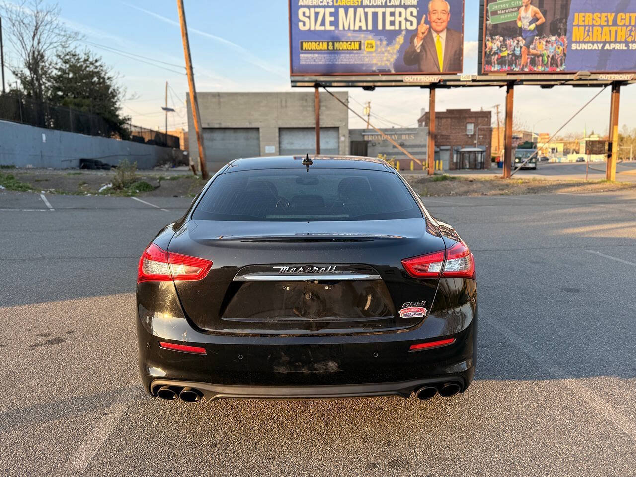 Used 2018 Maserati Ghibli RWD image 11