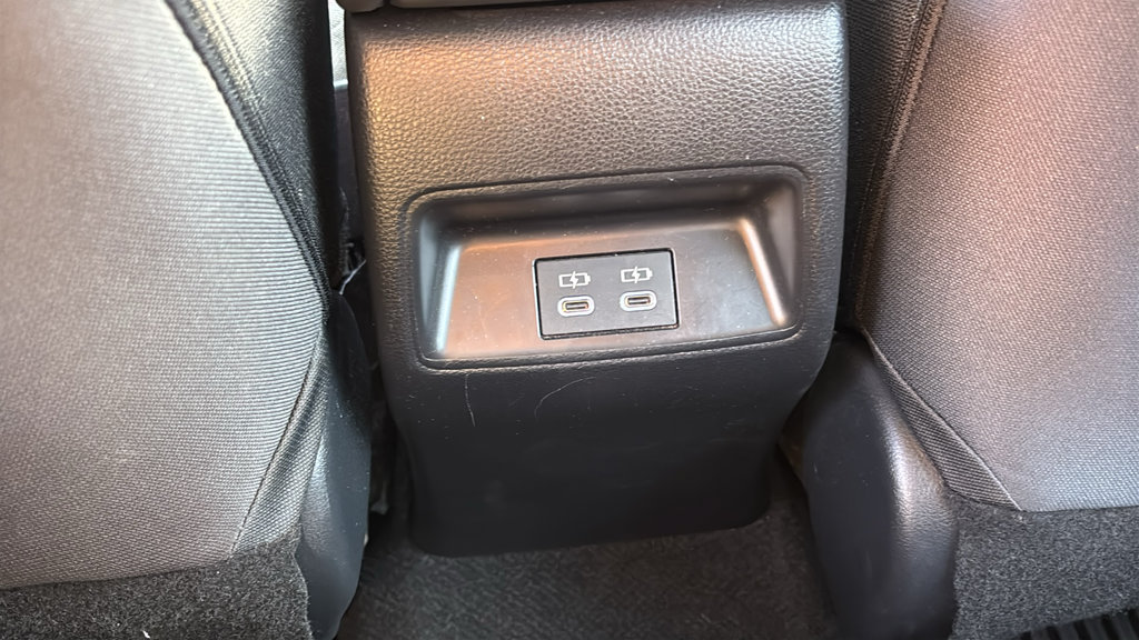 Used 2025 Toyota Corolla SE FWD image 9