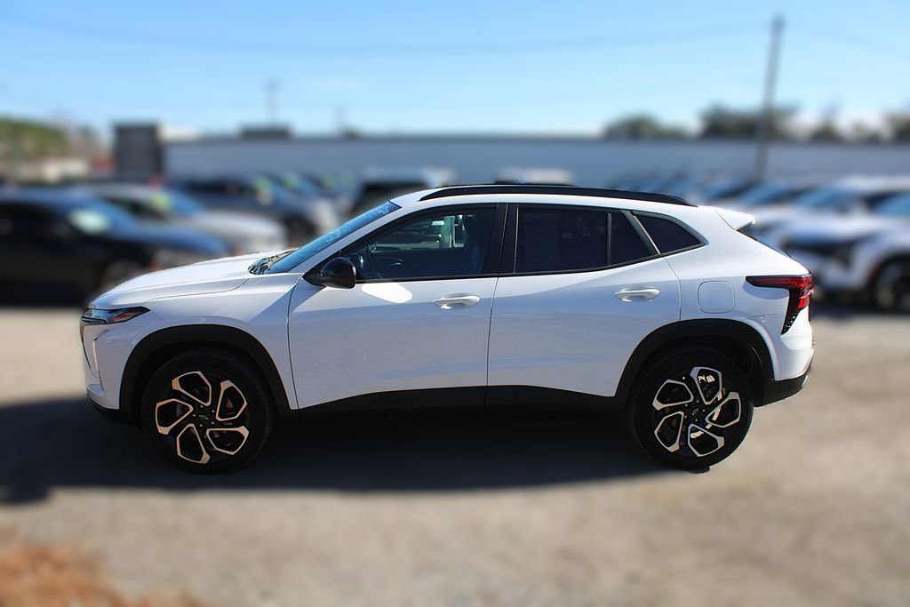 Used 2024 Chevrolet Trax RS image 13