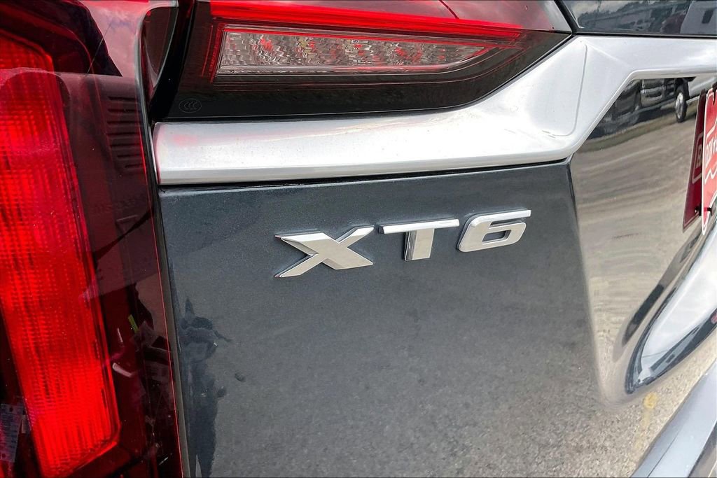 Used 2020 Cadillac XT6 Premium Luxury image 21