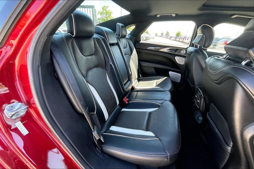 Used 2017 Lincoln MKZ Reserve w/ Luxury Package AWD/4WD image 33