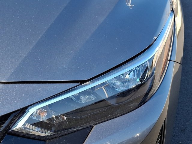 Used 2024 Nissan Sentra SV image 9