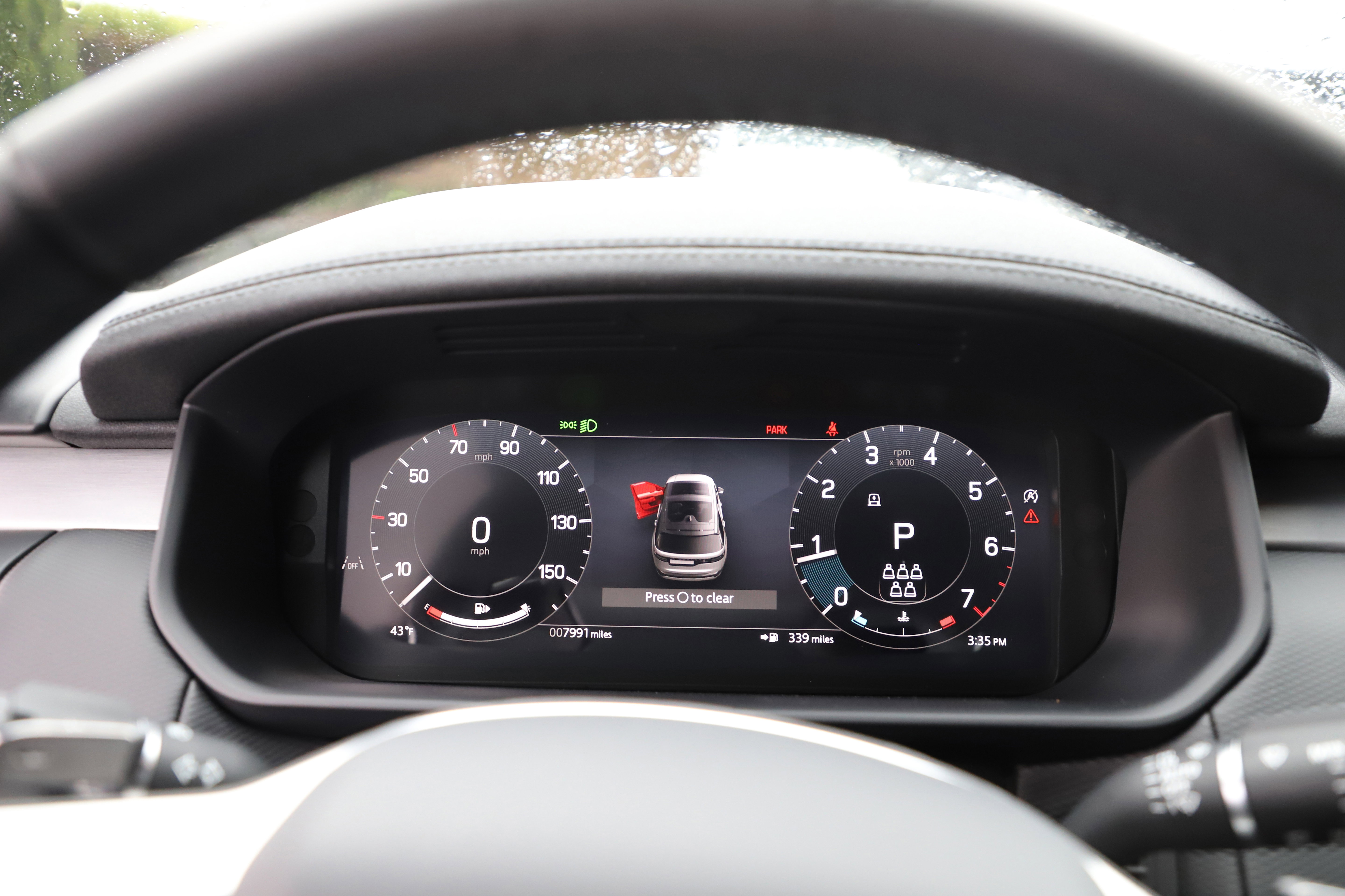 Certified 2025 Land Rover Discovery Dynamic SE image 21