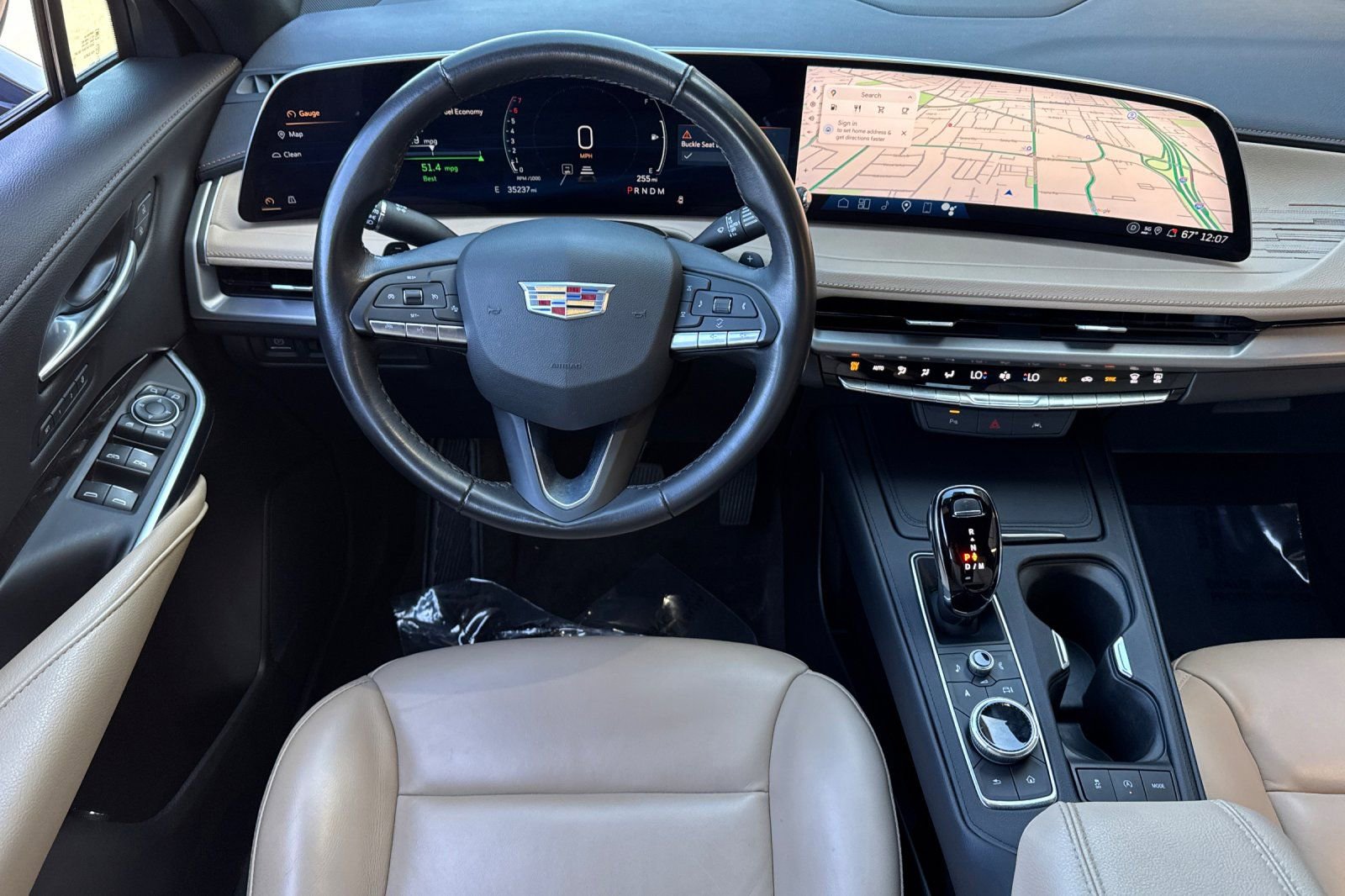 Used 2025 Cadillac XT4 Premium Luxury image 15