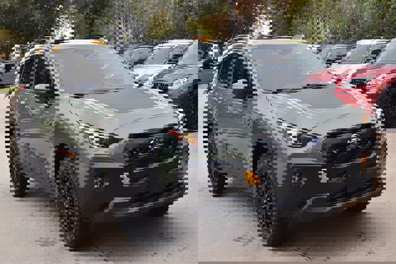 Used 2024 Subaru Crosstrek 2.5i Wilderness w/ Crosstrek Mirror Package image 4