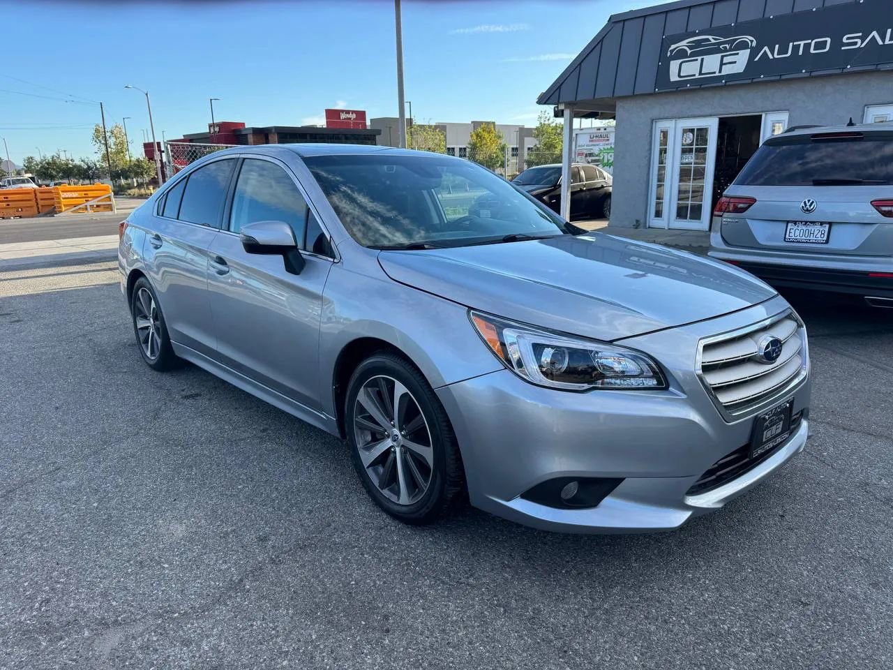 Used 2017 Subaru Legacy 3.6R Limited AWD/4WD image 1