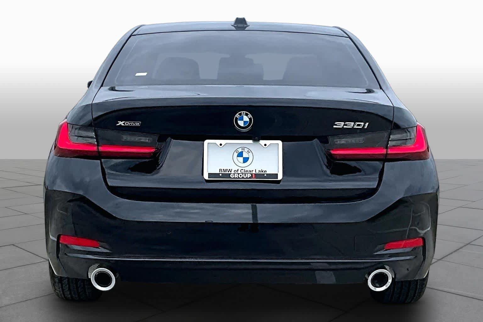 Used 2026 BMW 330i xDrive Sedan w/ Convenience Package AWD/4WD image 4