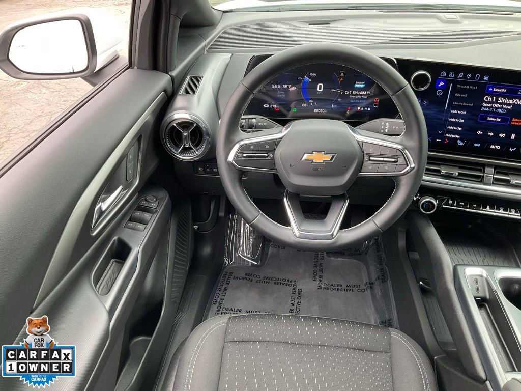 Used 2025 Chevrolet Equinox EV LT w/ Comfort Package AWD/4WD image 35