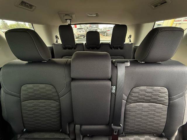 New 2026 Nissan Pathfinder SV image 10