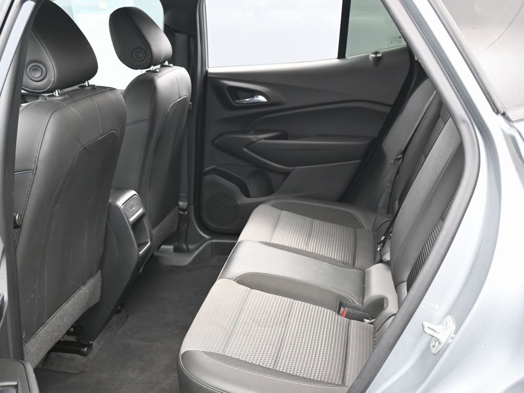 Used 2024 Chevrolet Trax LT image 27