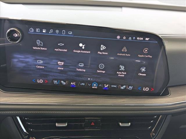 New 2025 Chevrolet Suburban Premier image 12