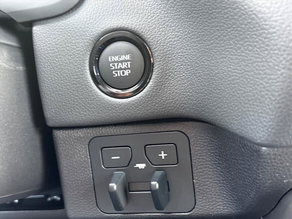 New 2026 Toyota Tundra Limited AWD/4WD image 18