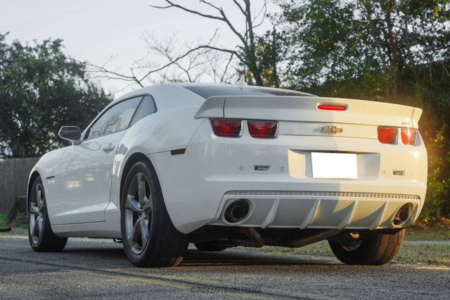 Used 2013 Chevrolet Camaro SS w/ RS Package image 6
