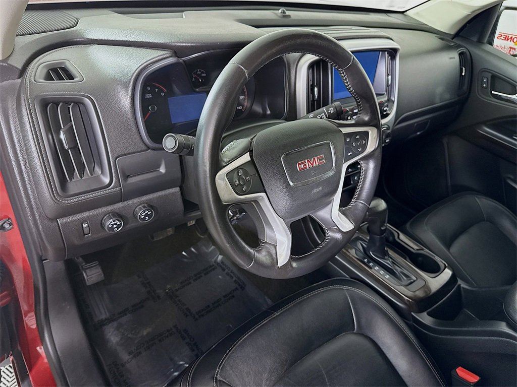 Used 2015 GMC Canyon SLT image 18