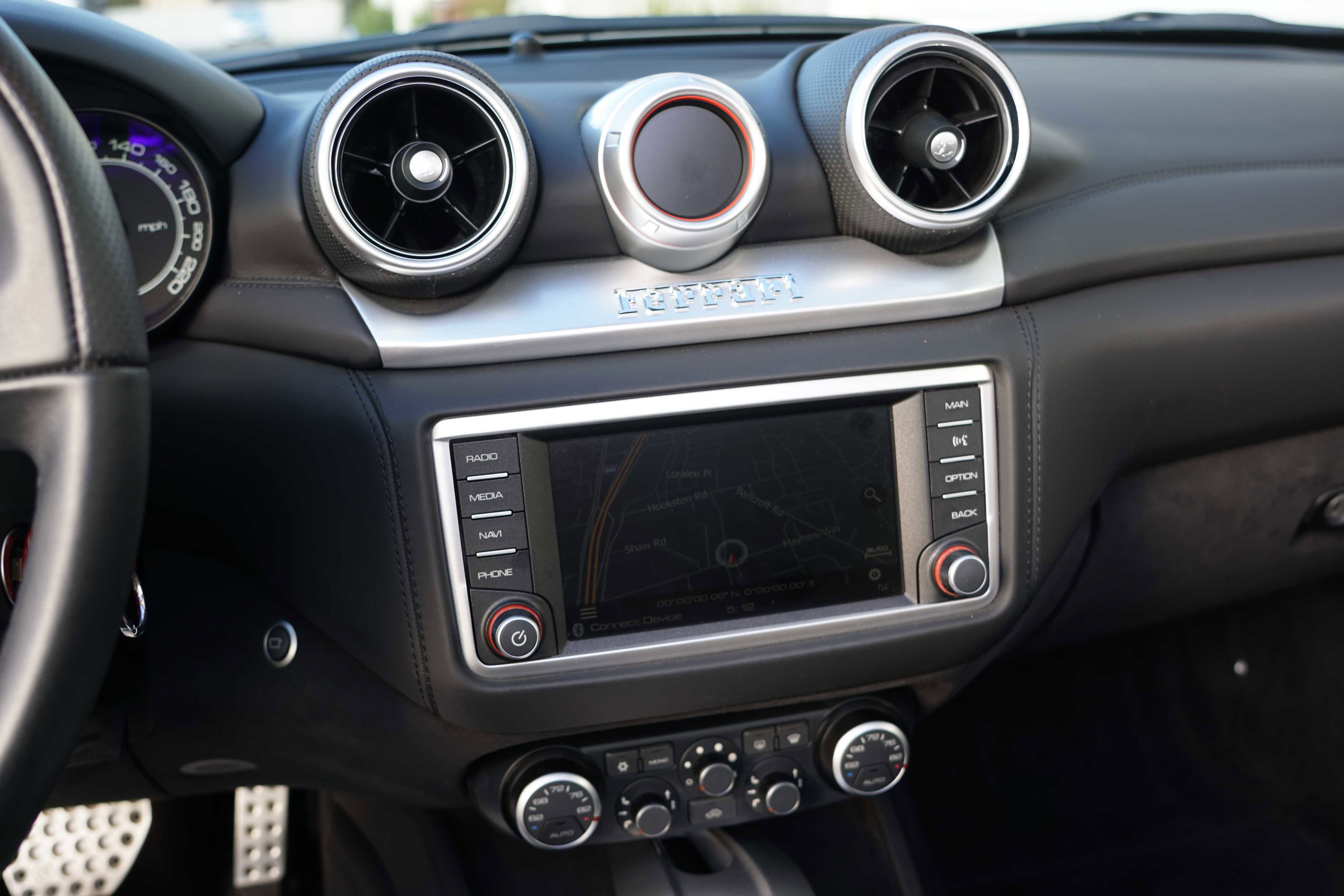 Used 2017 Ferrari California T image 57