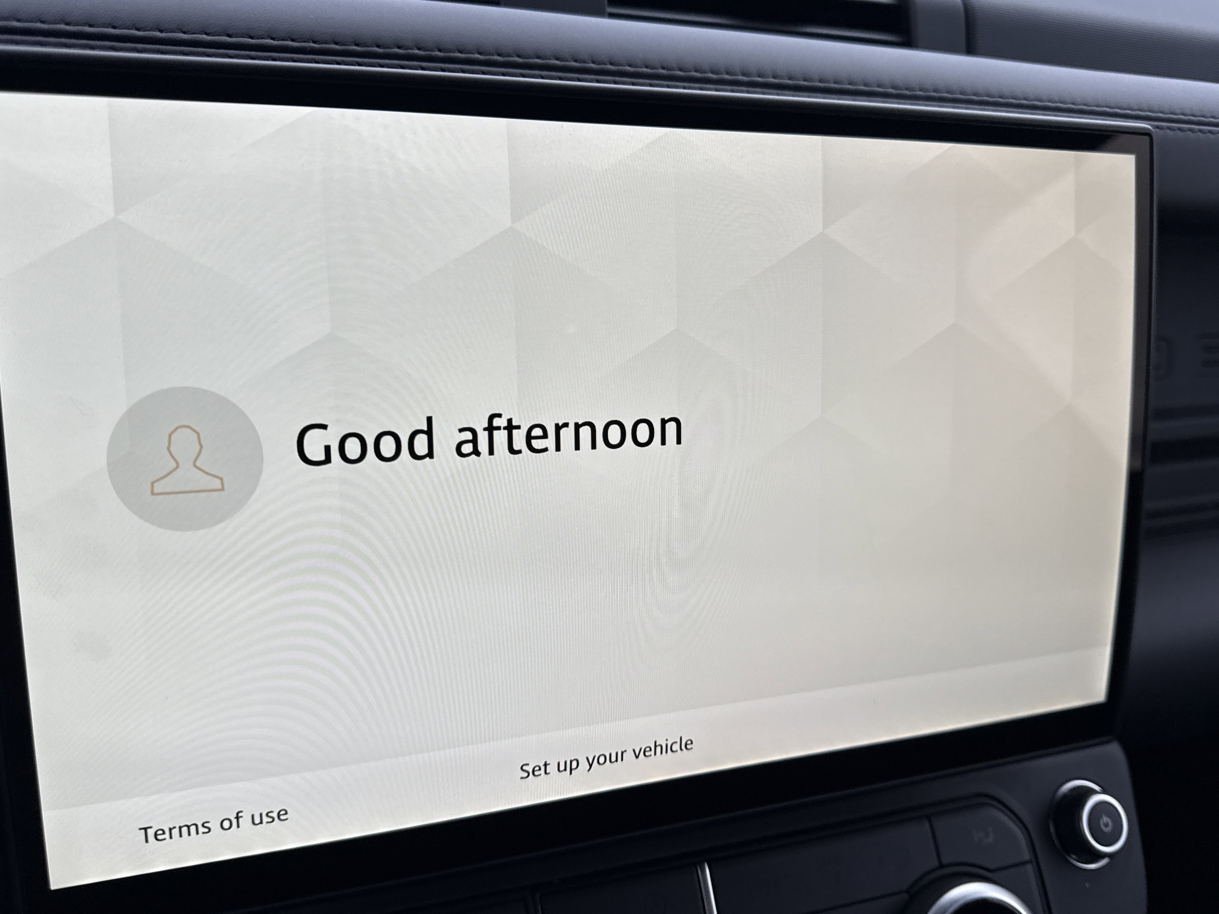 New 2026 Land Rover Defender 130 X-Dynamic SE image 10