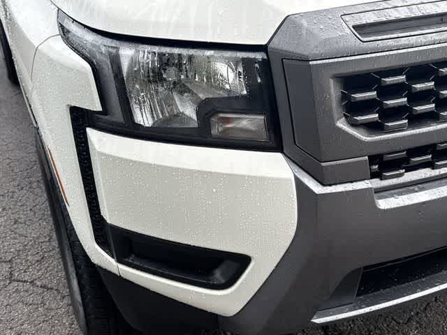Used 2025 Nissan Frontier SV RWD image 10