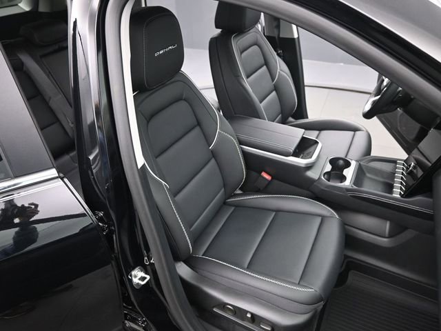 New 2026 GMC Terrain Denali w/ LPO, Floor Liner Package image 19