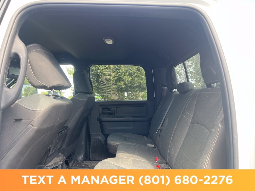 Used 2024 RAM 2500 Tradesman w/ Chrome Appearance Group AWD/4WD image 13