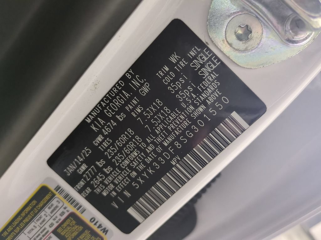 Used 2025 Kia Sportage EX FWD image 38