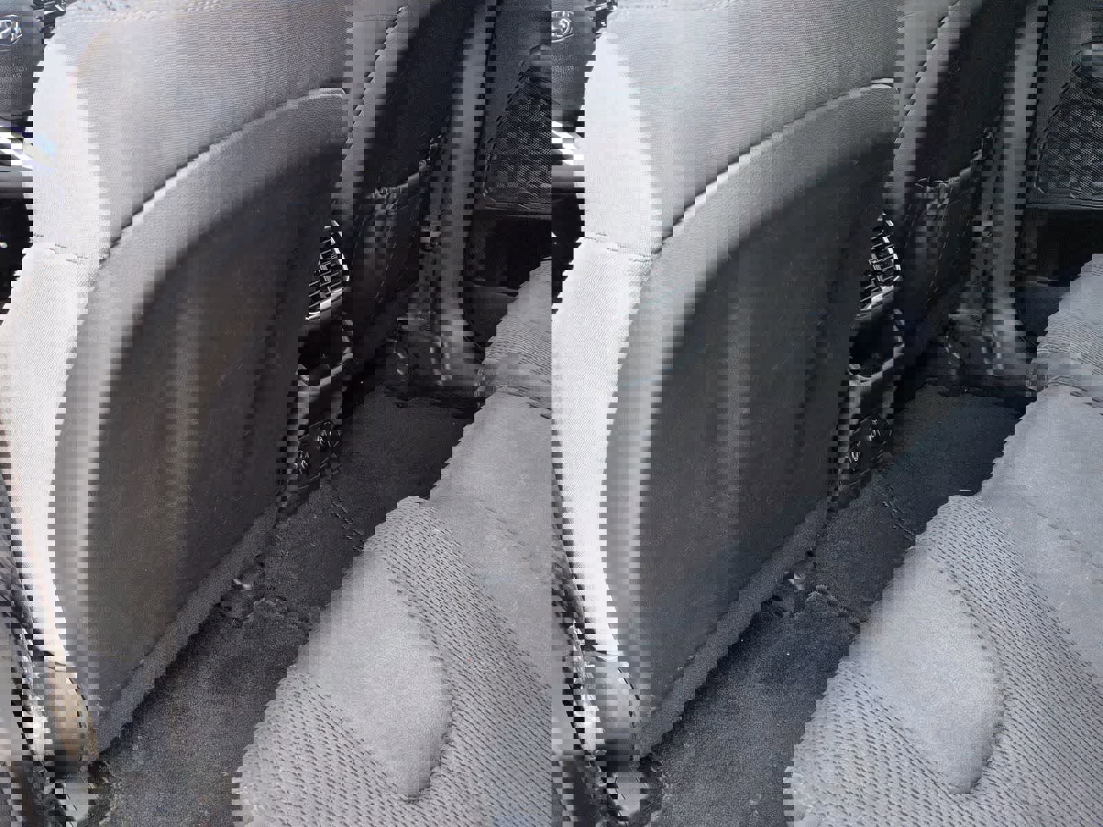 Used 2020 Hyundai Santa Fe SEL image 16