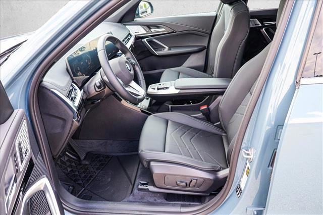 Used 2025 BMW X1 xDrive28i w/ Convenience Package image 12