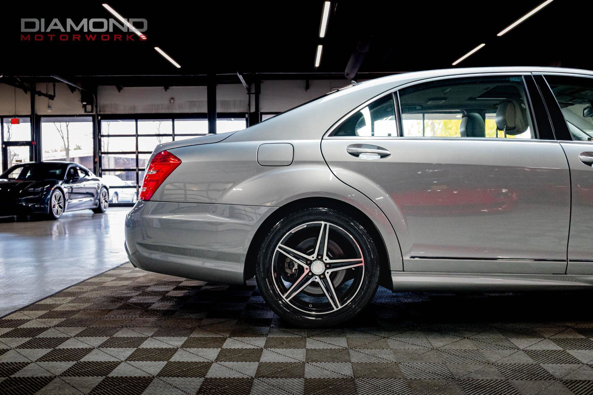 Used 2011 Mercedes-Benz S 550 image 25