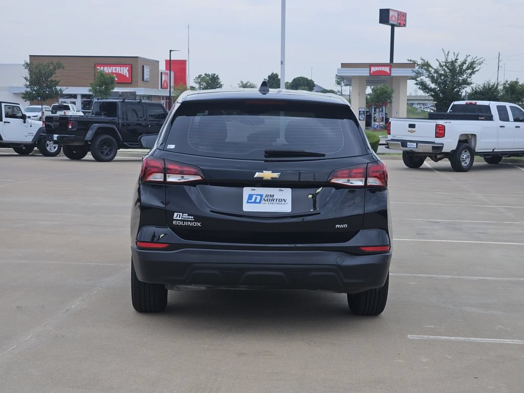 Used 2024 Chevrolet Equinox LS AWD/4WD image 6