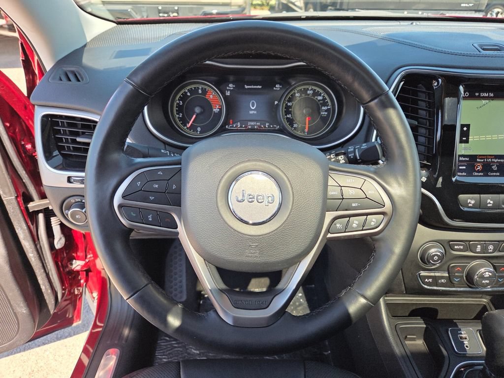 Used 2021 Jeep Cherokee Limited w/ Elite Package FWD image 27