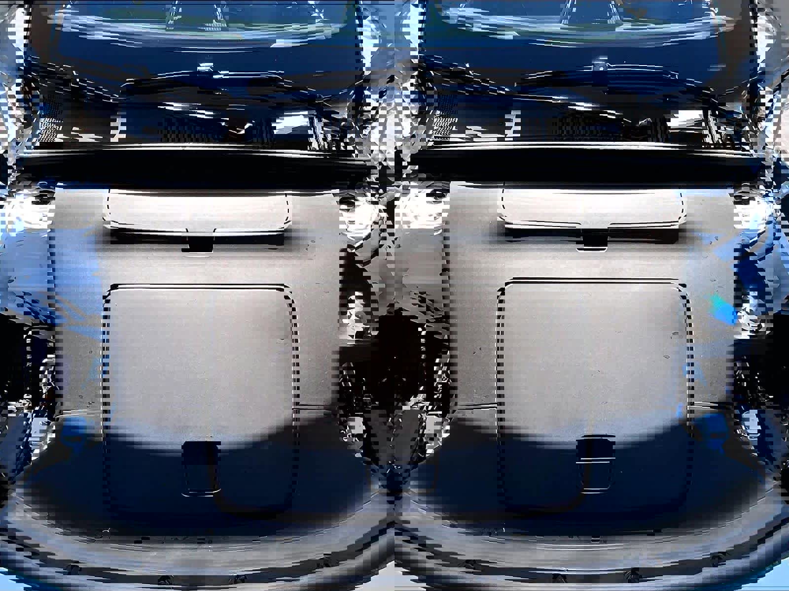 New 2026 Volvo EX30 Plus w/ Protection Package Premier image 13