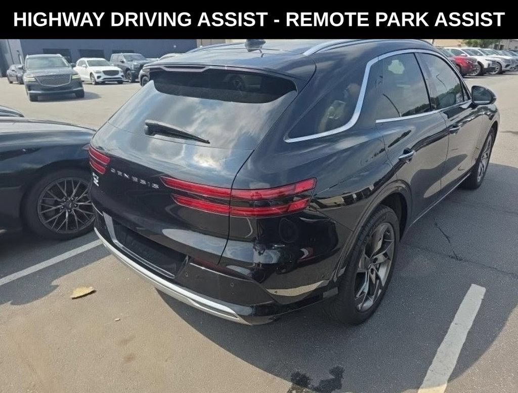 Used 2023 Genesis Electrified GV70 AWD/4WD image 2