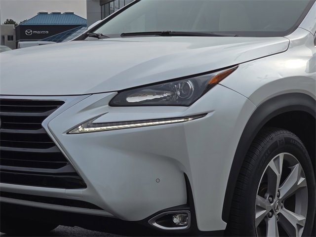 Used 2017 Lexus NX 300h AWD image 11