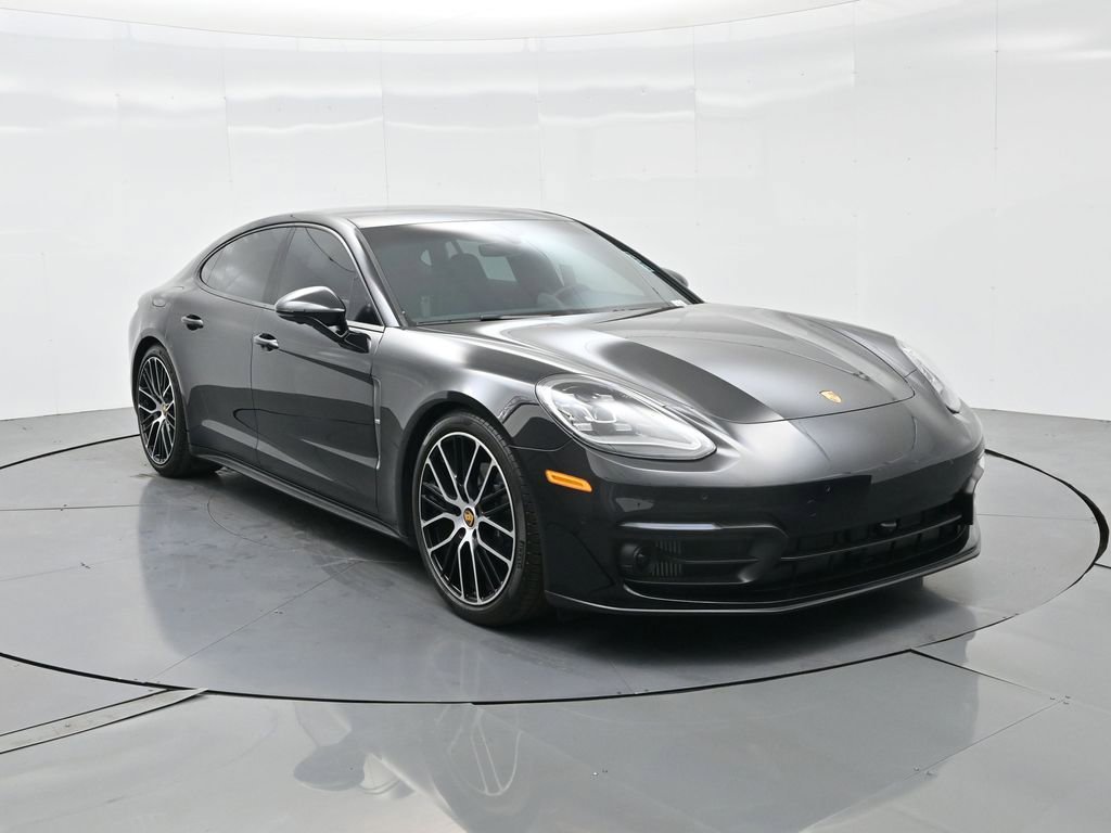 Used 2023 Porsche Panamera Platinum Edition image 4