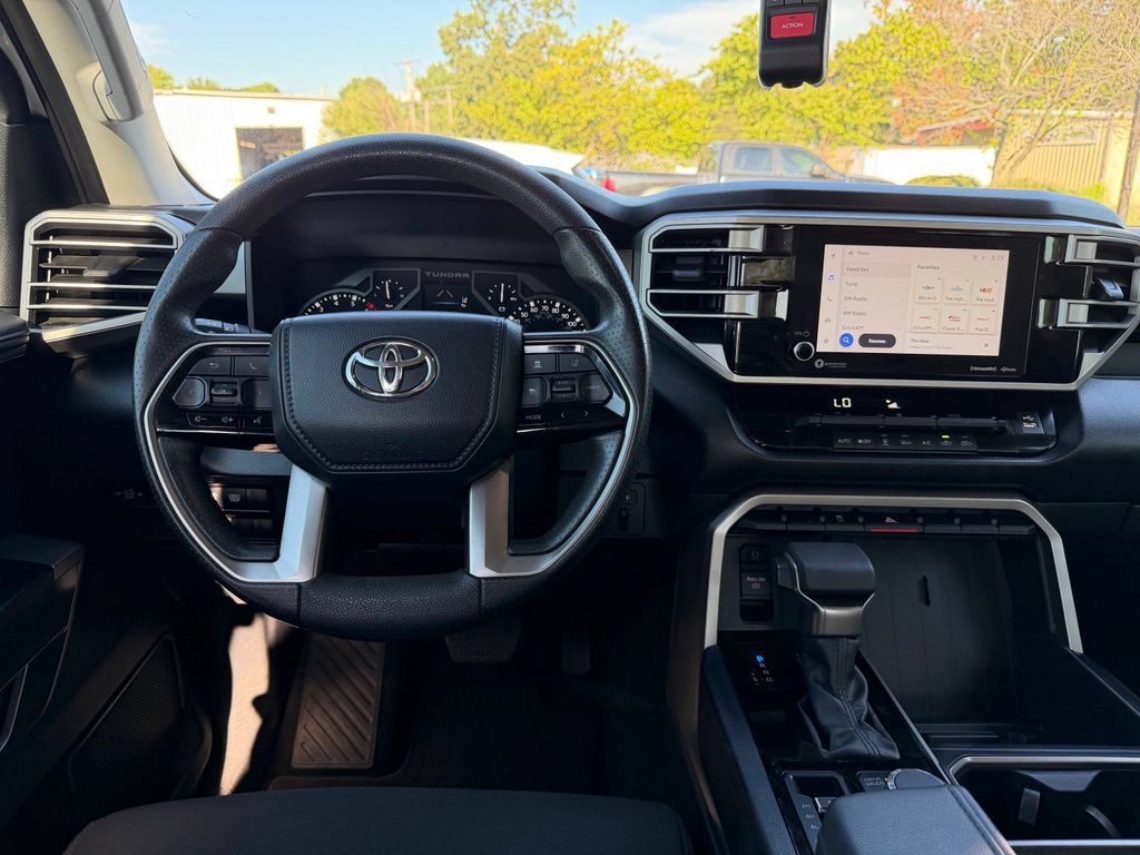 Used 2024 Toyota Tundra SR5 AWD/4WD image 18