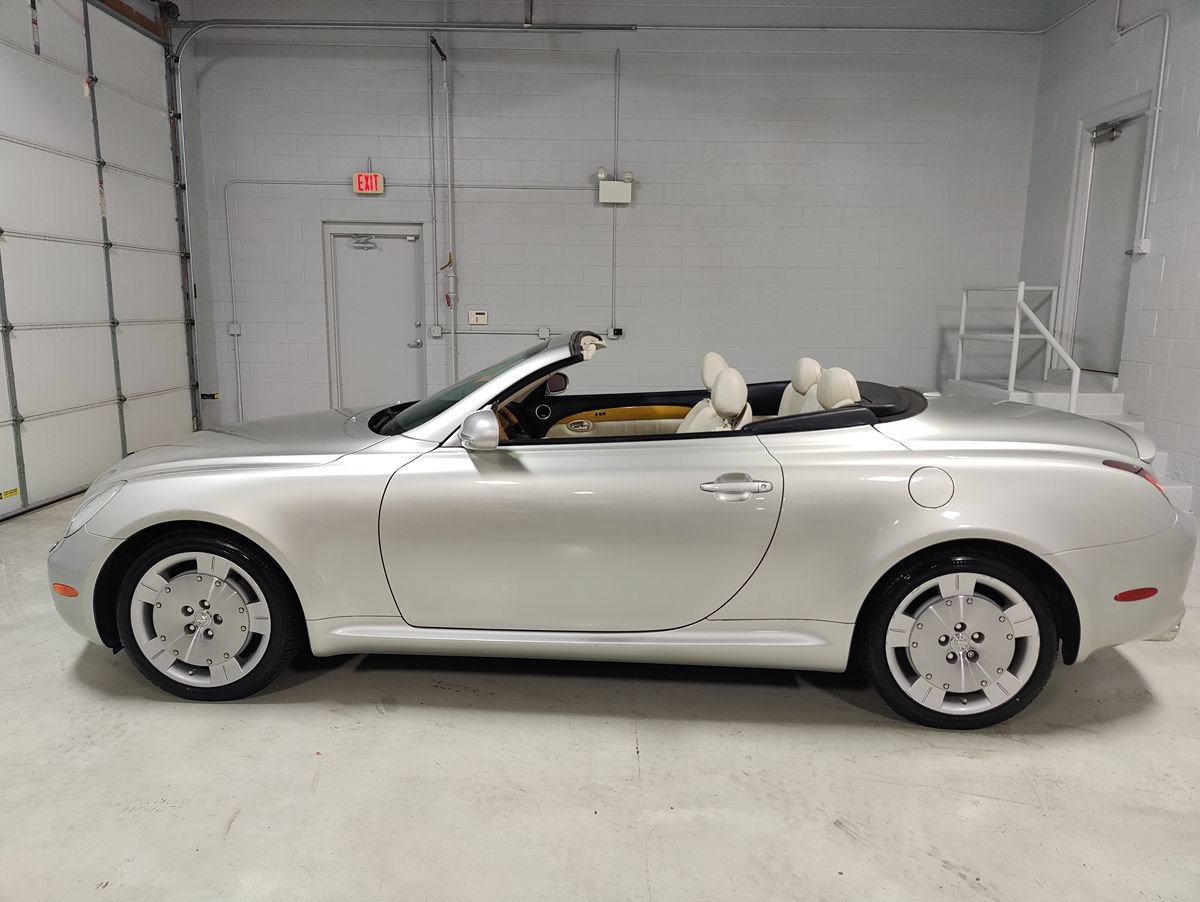 Used 2002 Lexus SC 430 Convertible RWD image 19