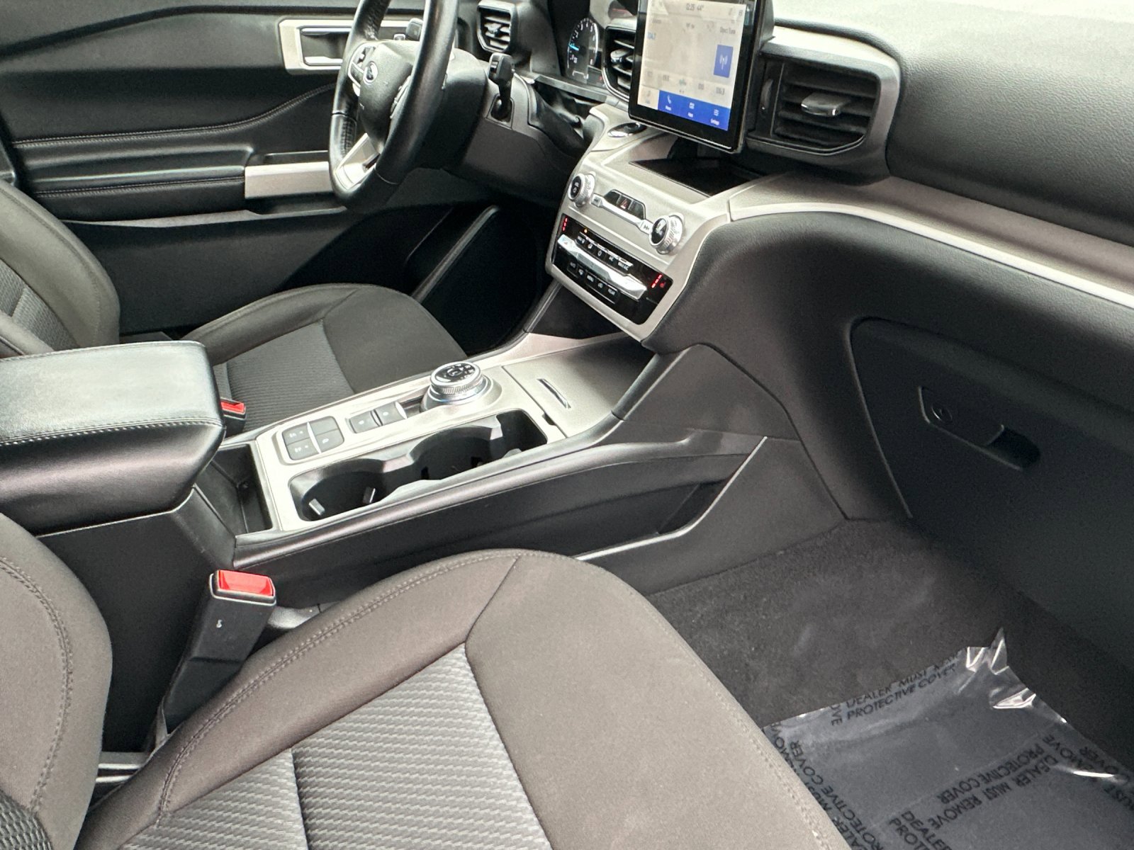 Certified 2023 Ford Explorer XLT image 18