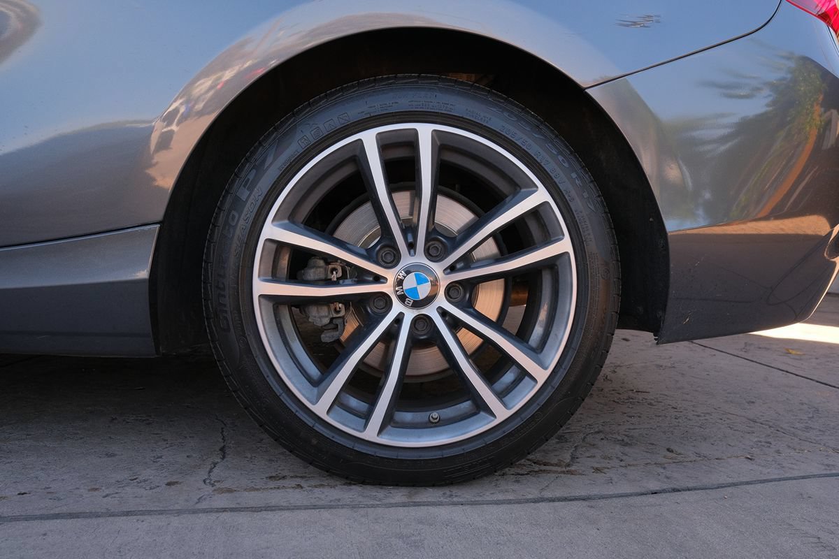 Used 2019 BMW 230i Coupe w/ Premium Package RWD image 41