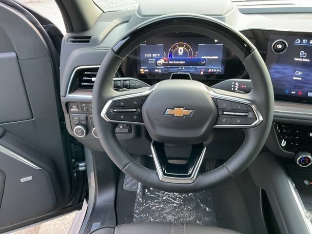 New 2026 Chevrolet Suburban High Country AWD/4WD image 16
