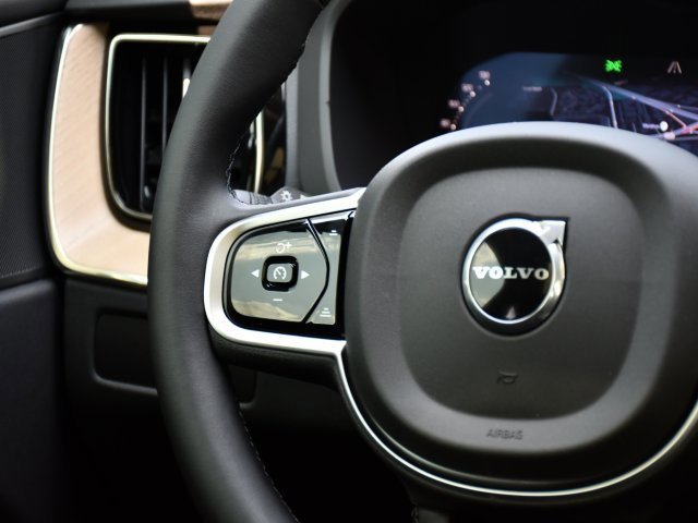 New 2026 Volvo XC60 B5 Plus w/ Protection Package Premier image 22