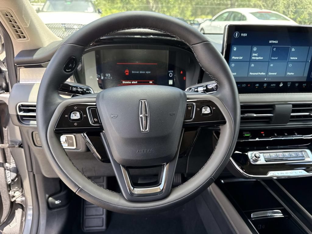 Certified 2026 Lincoln Corsair Premiere AWD/4WD image 26