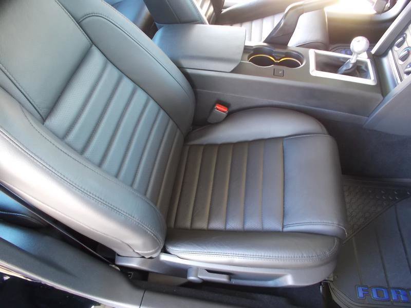 Used 2009 Ford Mustang GT image 59