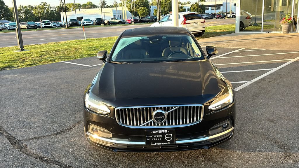 Certified 2023 Volvo S90 B6 Plus AWD/4WD image 5