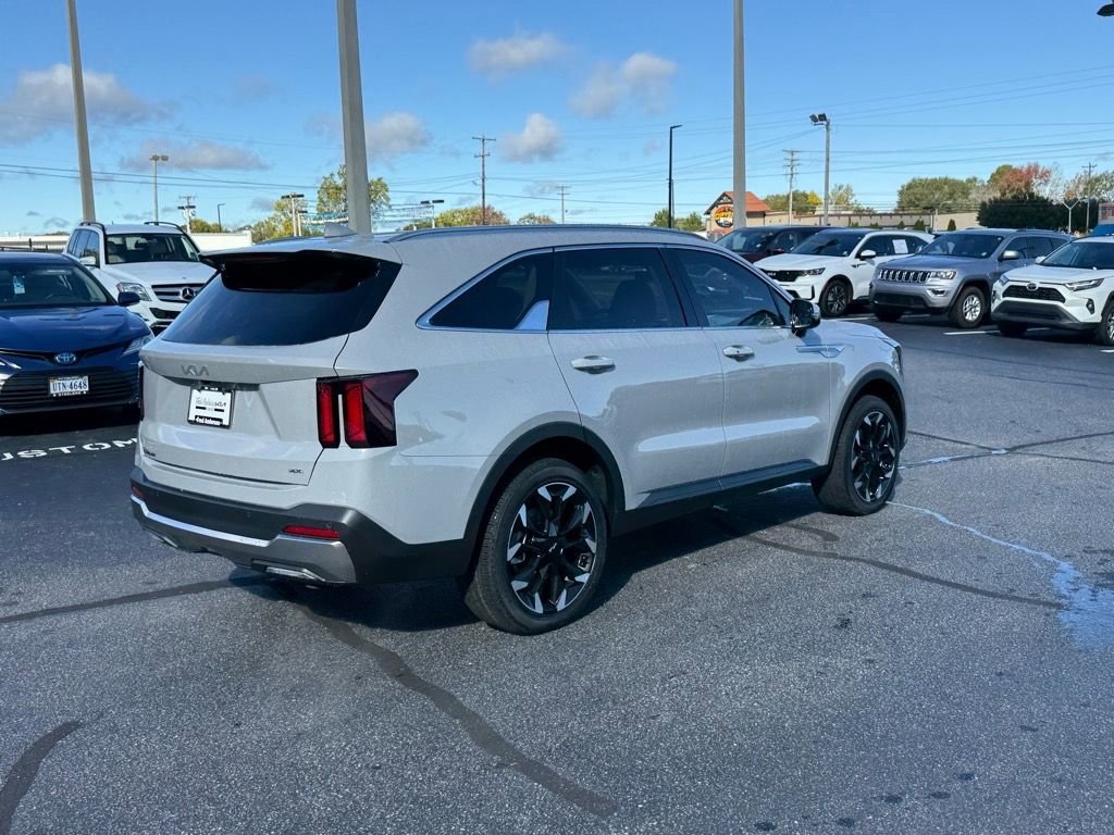New 2026 Kia Sorento EX AWD/4WD image 3