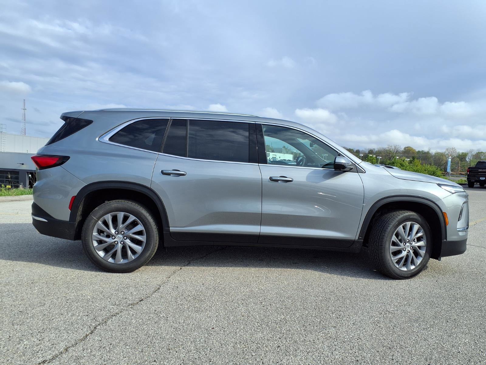 New 2026 Buick Enclave Preferred image 26