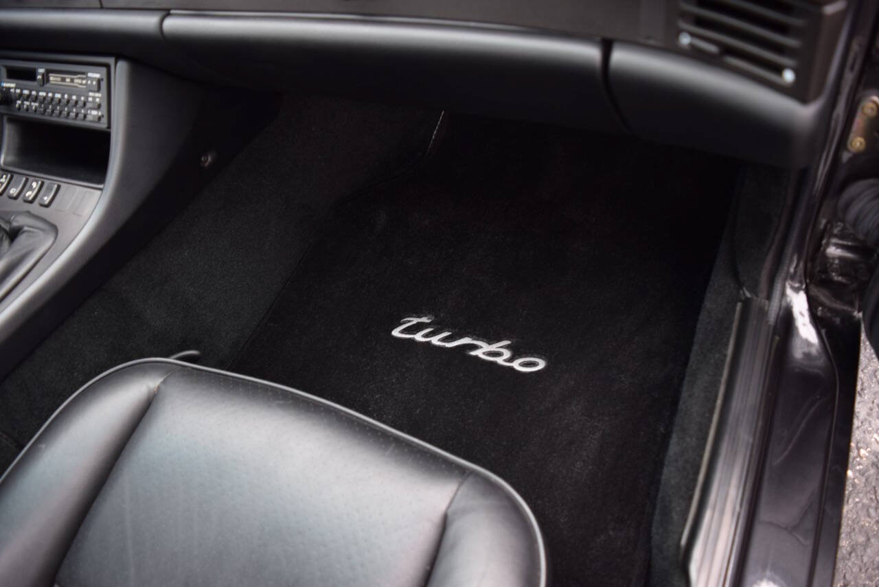 Used 1988 Porsche 944 Turbo RWD image 63